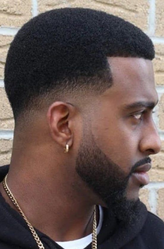 Low Fade Haircuts for Black Men 11